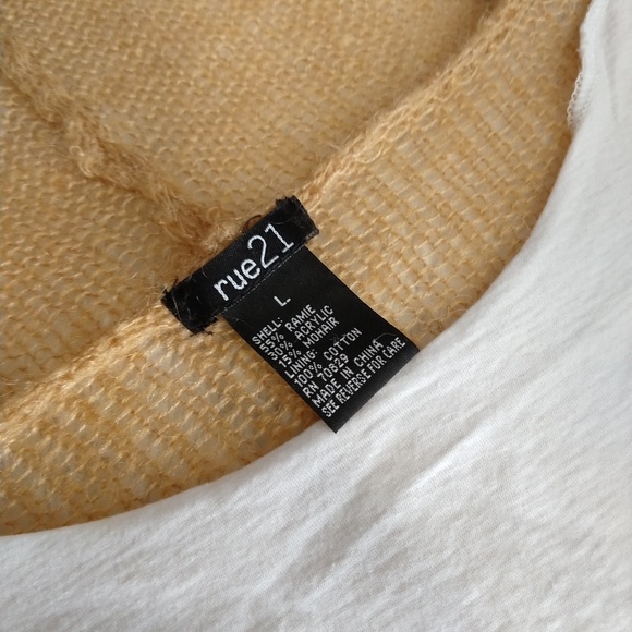 Resale shop🛑LAST CHANCE 5.12.24 Rue21 Loose Knit Hoodie - Picture 7 of 8